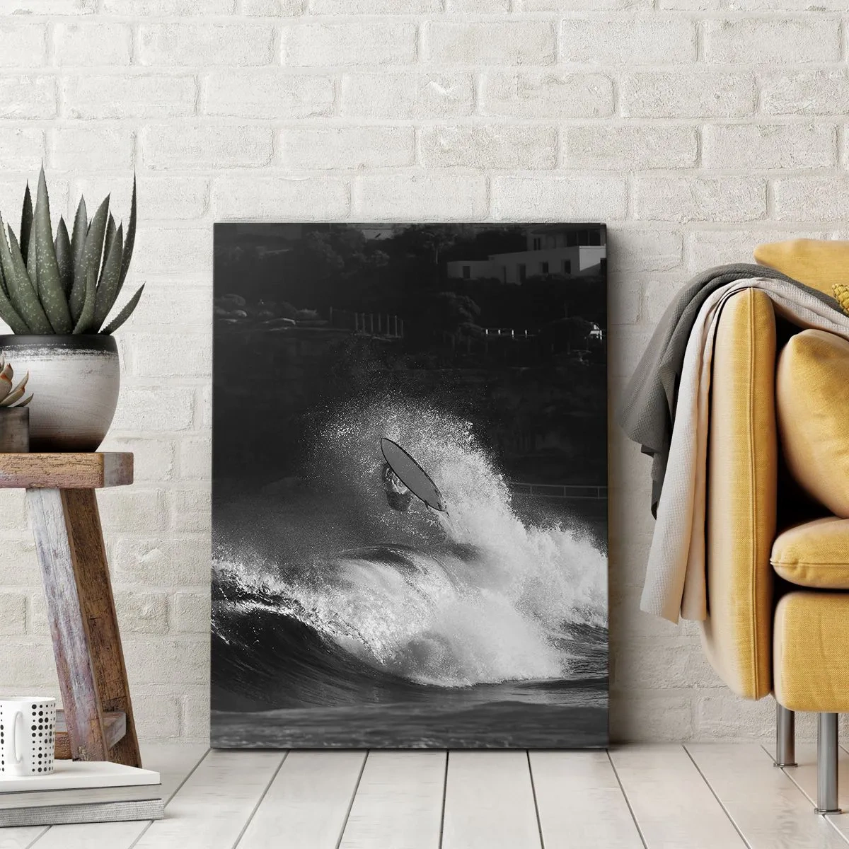 Impression sur toile - Image sur toile - Un surfeur sur une vague en monochrome - 80x120cm - Défi accepté! - Décoration murale moderne pour le salon et la chambre ARTTOR