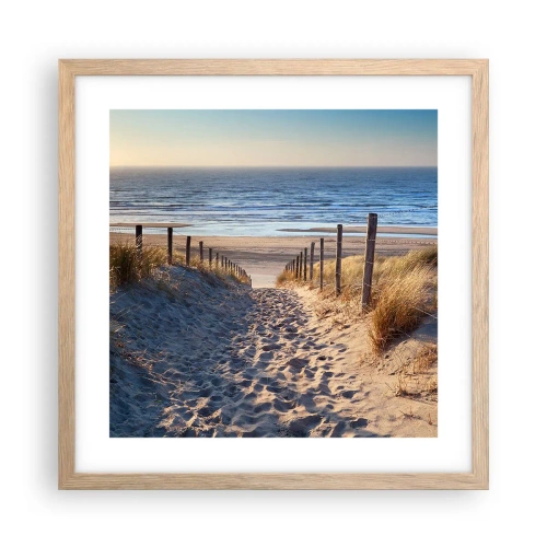 Affiche dans un chêne clair - Poster - Le bruit de la mer, le chant des oiseaux, une plage sauvage parmi les herbes… - 40x40 cm