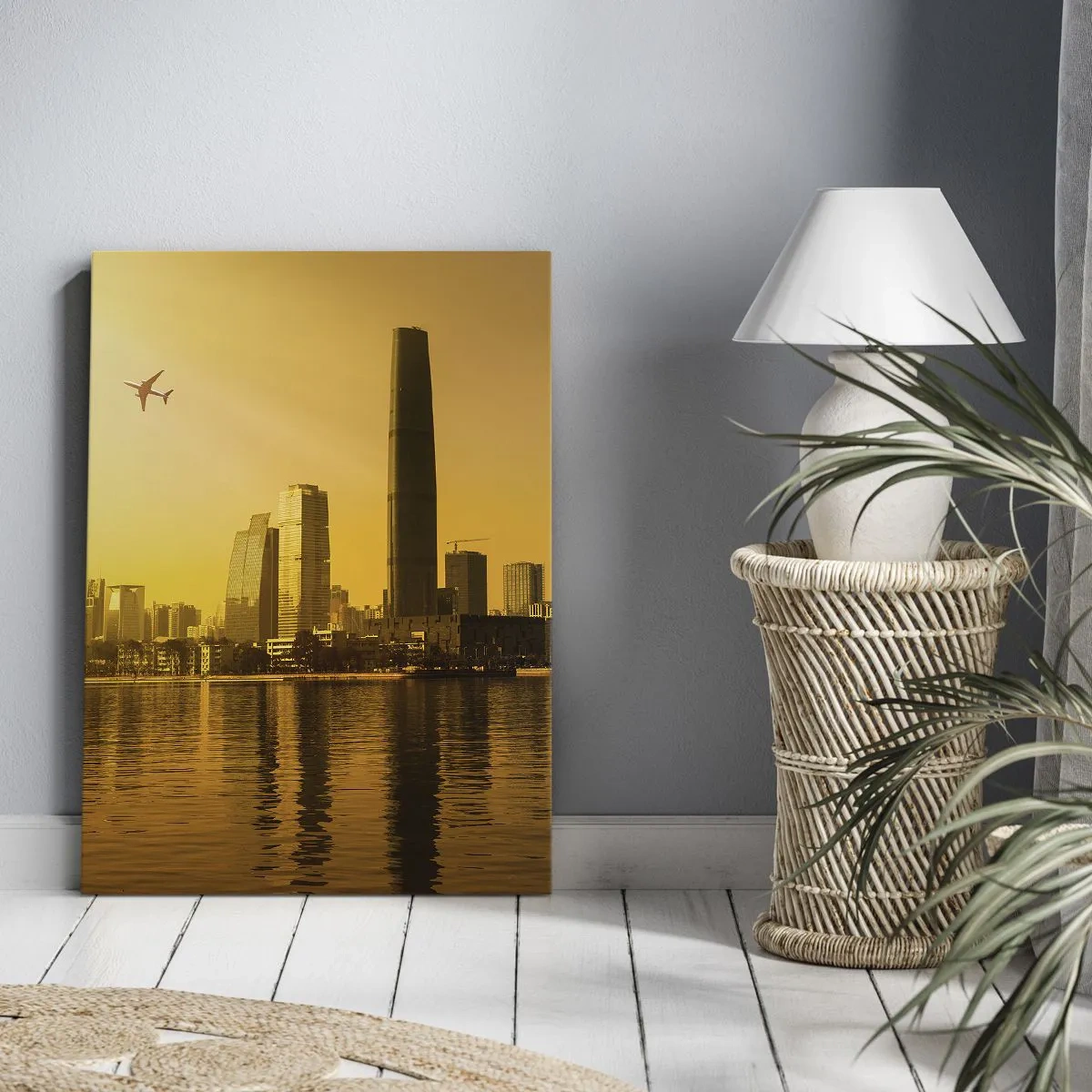 Impression sur toile - Image sur toile - Panorama de la ville au coucher du soleil avec des gratte-ciels et un avion - 70x100cm - La ville en or - Décoration murale moderne pour le salon et la chambre ARTTOR