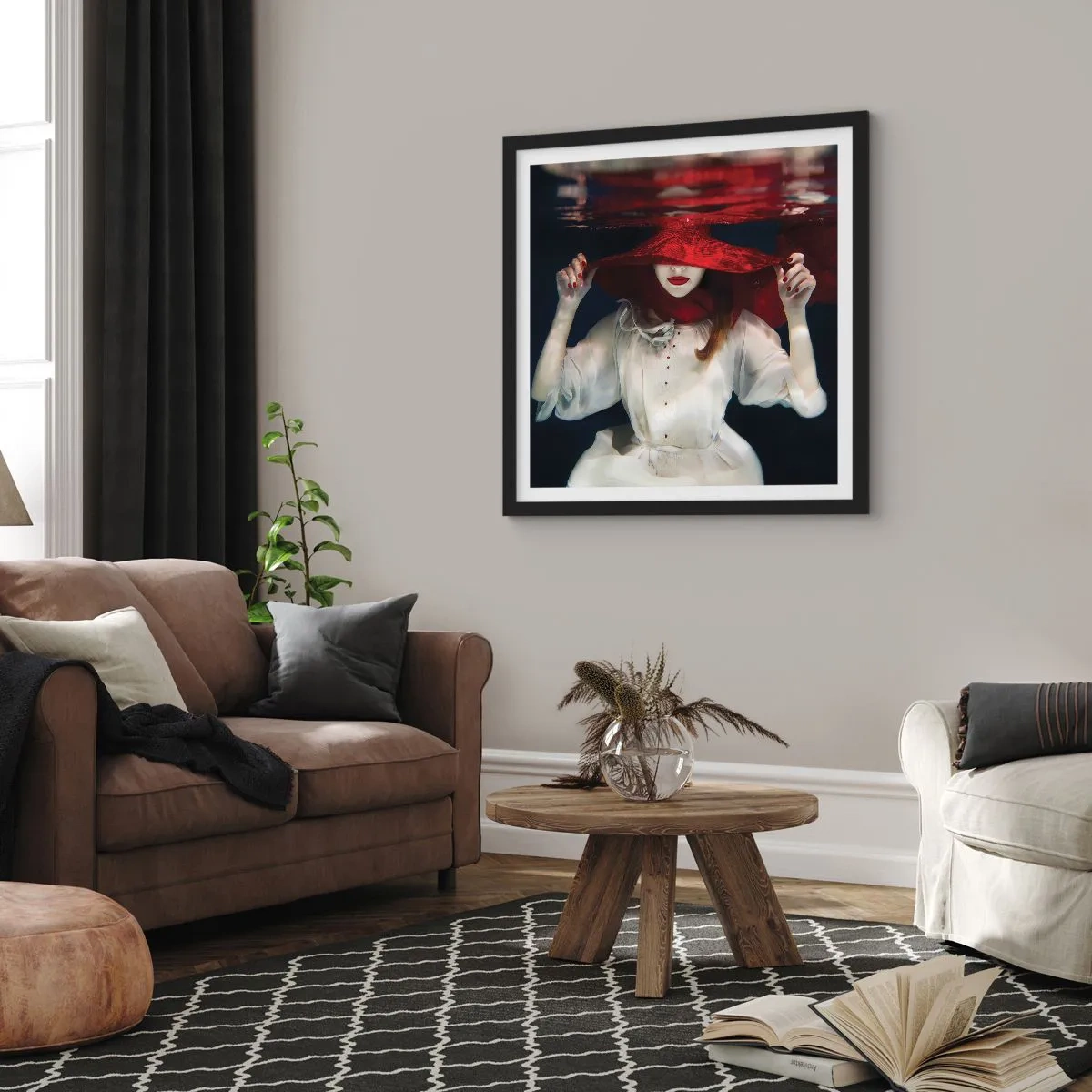 Affiche dans un cadre noir - Poster - Femme mystérieuse - 40x40 cm