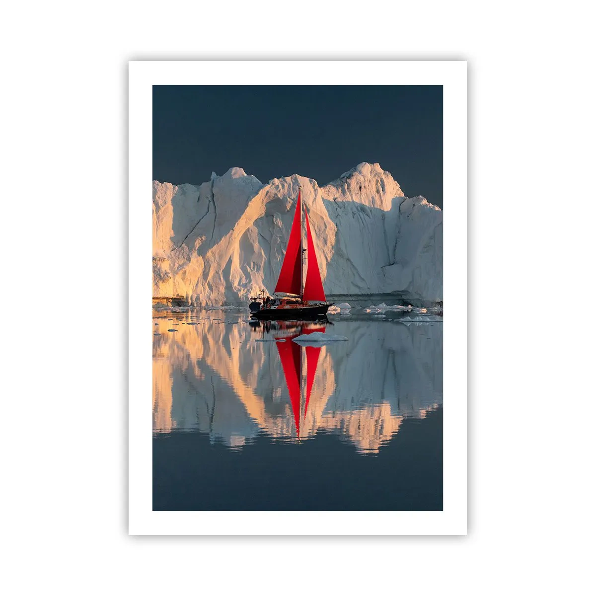 Affiche - Poster - La voile rouge d'un bateau sur fond de glaciers et d'eau calme - 50x70cm - Aux limites du monde - Décoration murale moderne pour le salon et la chambre ARTTOR