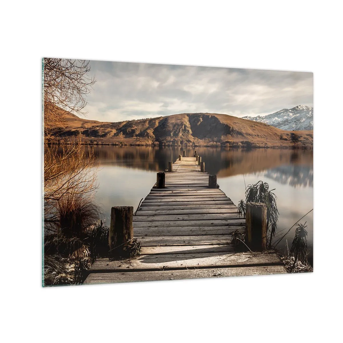 Impression sur verre - Image sur verre - Une jetée en bois au-dessus d'un lac avec vue sur les montagnes en arrière-plan - 70x50cm - Paysage silencieux - Décoration murale moderne pour le salon et la chambre ARTTOR