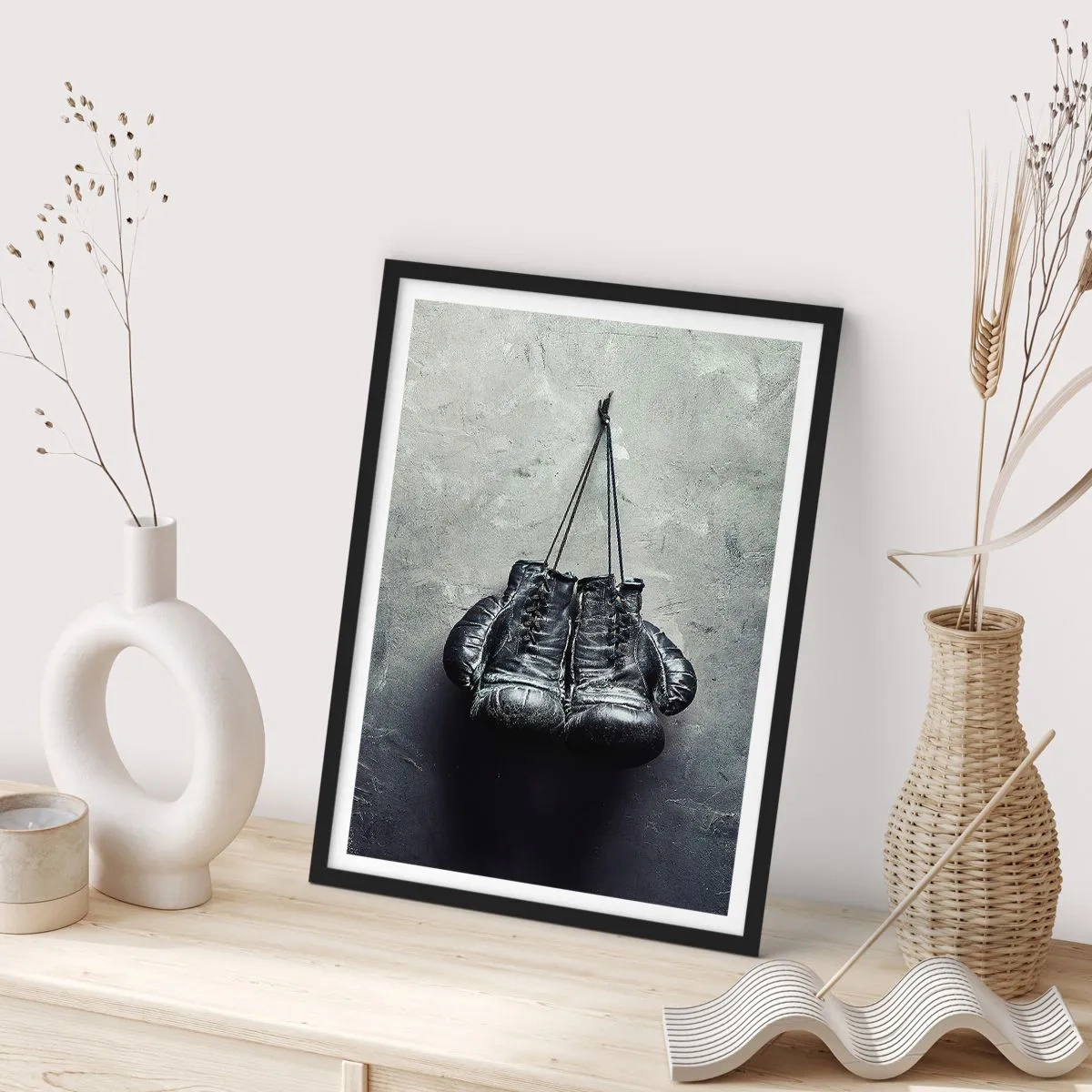 Affiche dans un cadre noir - Poster - Un temps pour se battre et un temps pour la paix - 30x40 cm