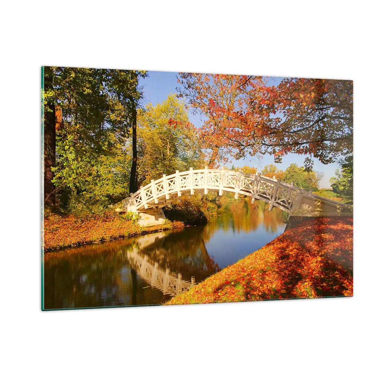 Impression sur verre - Image sur verre - Un pont en bois sur une rivière entourée de couleurs d'automne - 120x80cm - Sur le pont blanc des soupirs - Décoration murale moderne pour le salon et la chambre ARTTOR