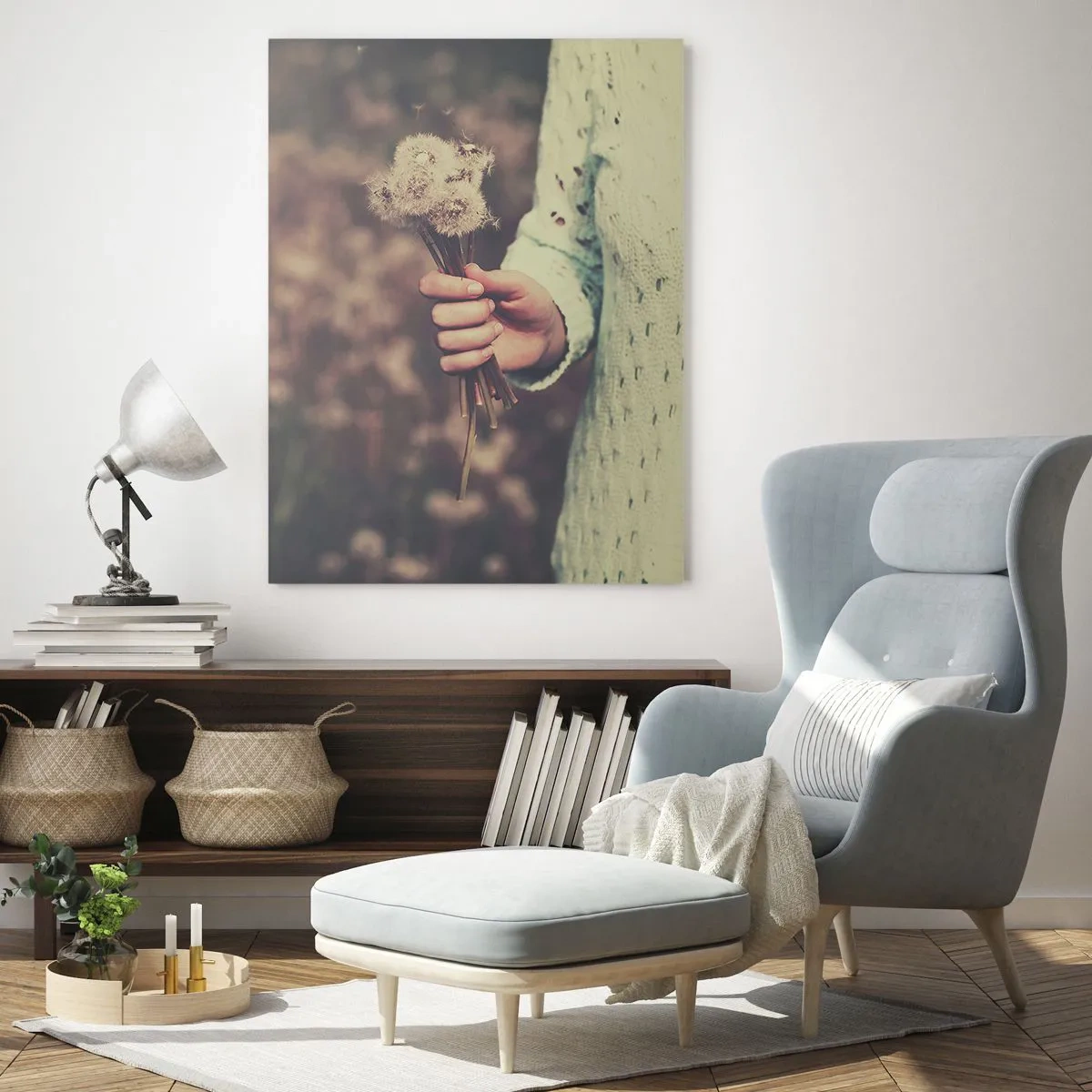 Impression sur verre - Image sur verre - Une main tenant des pissenlits sur un fond flou d'un champ plein de fleurs. - 70x100cm - Merci de les garder - Décoration murale moderne pour le salon et la chambre ARTTOR