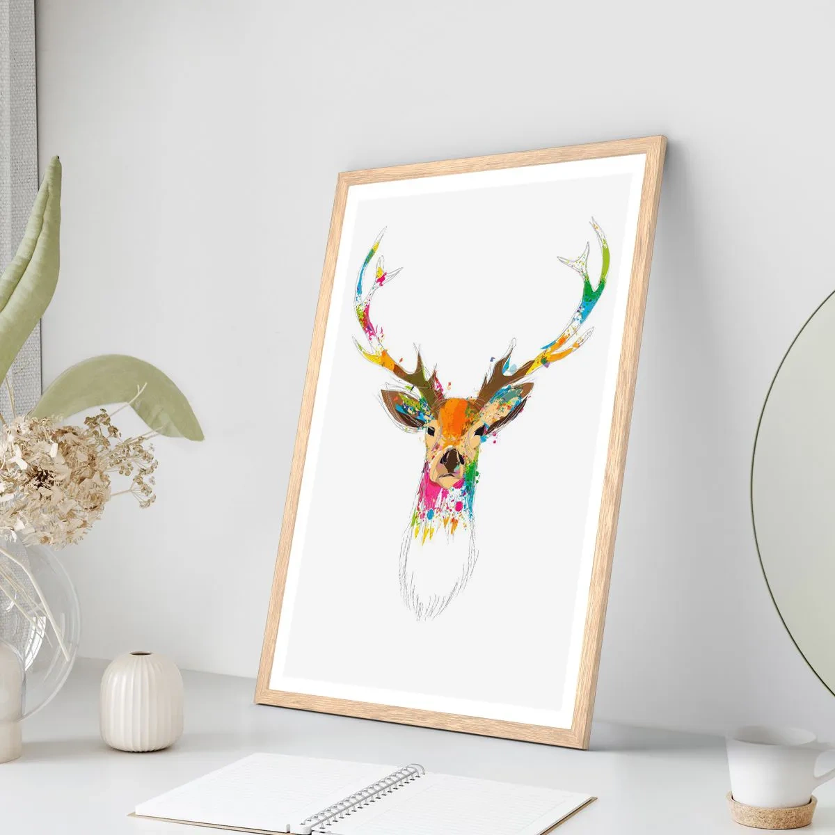 Affiche dans un chêne clair - Poster - Un cerf doux baigné de couleur - 50x70 cm