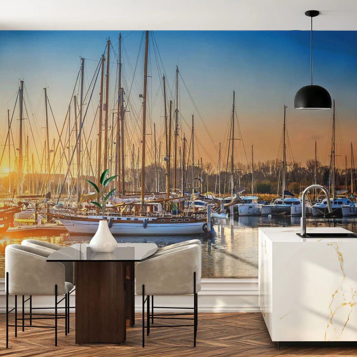 Papier Peint Photo Premium Sand - Yachts et voiliers dans le port au coucher du soleil - 100x70cm - Le vent aussi doit dormir - Décoration murale moderne pour le salon et la chambre ARTTOR