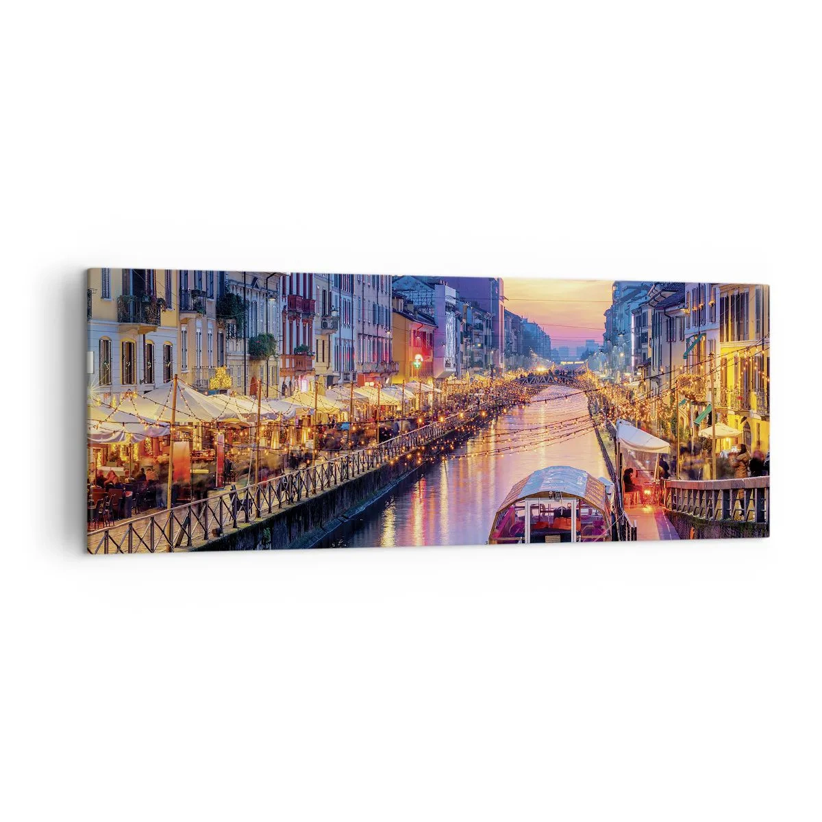 Impression sur toile - Image sur toile - Un canal éclairé entouré de bâtiments colorés - 140x50cm - Soirée de lumière et de jeu - Décoration murale moderne pour le salon et la chambre ARTTOR