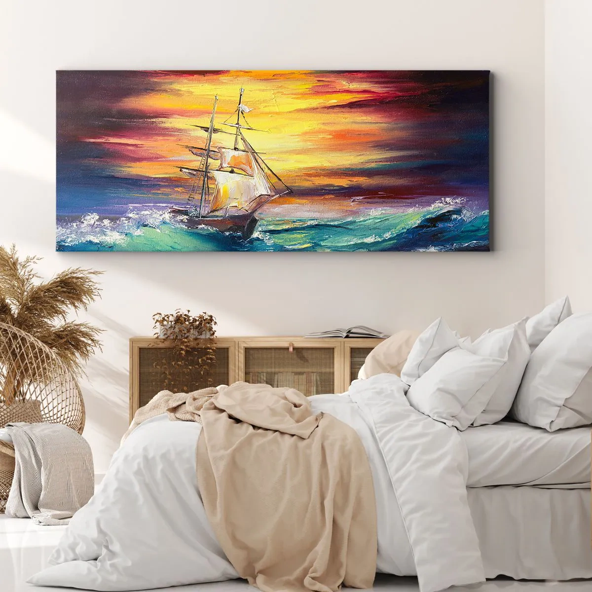 Impression sur toile - Image sur toile - Un voilier sur fond de coucher de soleil coloré - 140x50cm - Courageusement sous les vagues - Décoration murale moderne pour le salon et la chambre ARTTOR