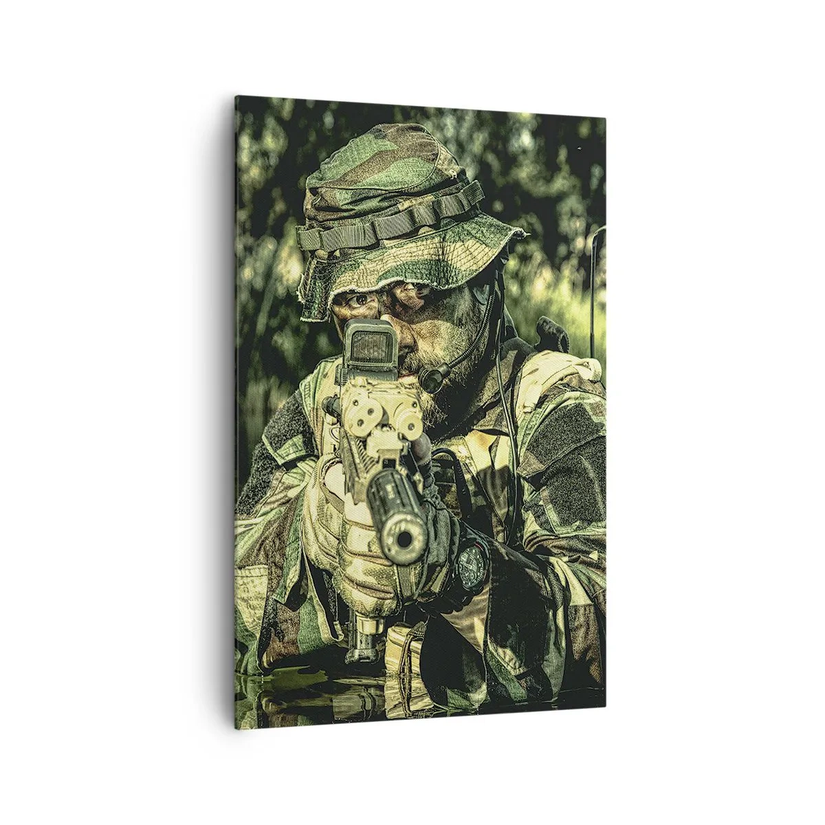 Impression sur toile - Image sur toile - Un soldat en tenue de camouflage vise à travers l'eau. - 80x120cm - Le meilleur des meilleurs - Décoration murale moderne pour le salon et la chambre ARTTOR