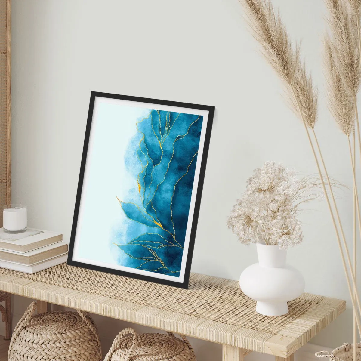 Affiche dans un cadre noir - Poster - Bleu doré - 70x100 cm