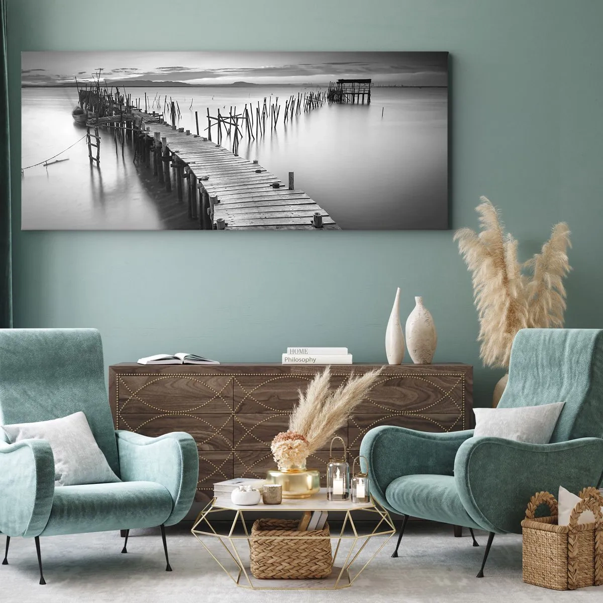 Impression sur toile - Image sur toile - Une jetée en bois sur un lac calme dans des tons de gris - 160x50cm - La paix d'un rivage oublié - Décoration murale moderne pour le salon et la chambre ARTTOR