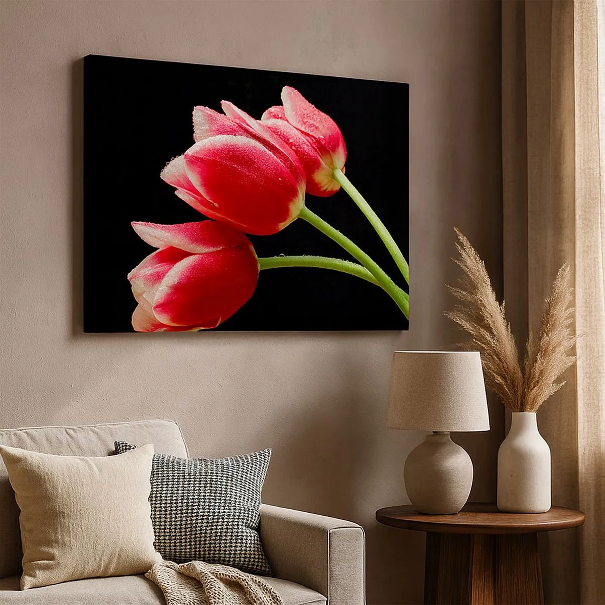 Impression sur toile - Image sur toile - Tulipes rouges avec des gouttes de rosée sur fond noir - 70x50cm - Une promesse d'amour pur - Décoration murale moderne pour le salon et la chambre ARTTOR