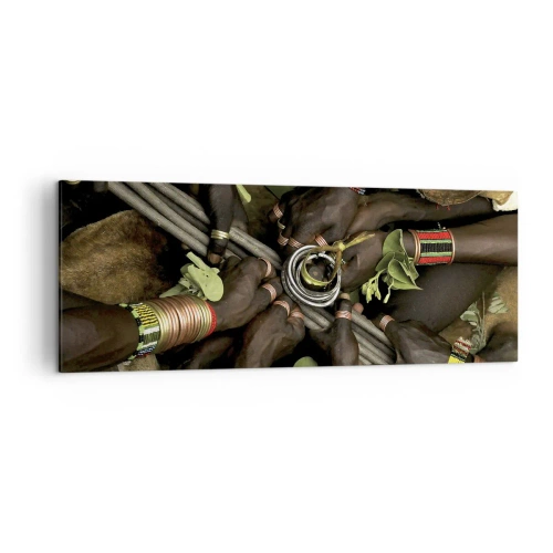 Impression sur toile - Image sur toile - Bracelets de main traditionnels dans un groupe de mains - 140x50cm - Nous sommes ensemble - Décoration murale moderne pour le salon et la chambre ARTTOR