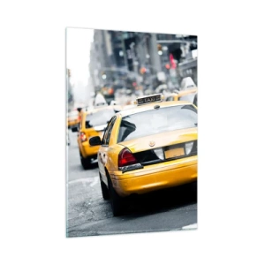 Impression sur verre - Image sur verre - Des taxis jaunes dans les rues de New York dans l'agitation de la ville - 50x70cm - Seulement dans cette ville - Décoration murale moderne pour le salon et la chambre ARTTOR