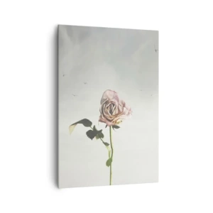 Impression sur toile - Image sur toile - Une rose délicate contre un ciel lumineux avec des oiseaux en vol - 70x100cm - Bonjour de printemps - Décoration murale moderne pour le salon et la chambre ARTTOR