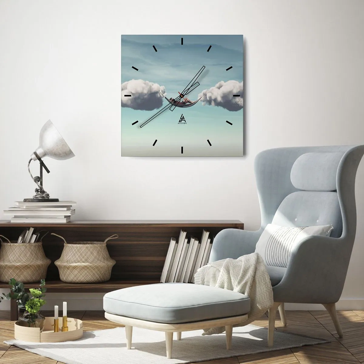 Horloge murale - Pendule murale - Une personne se détendant dans un hamac suspendu dans les nuages - 30x30cm - Instant de bonheur - Décoration murale moderne pour le salon et la chambre ARTTOR