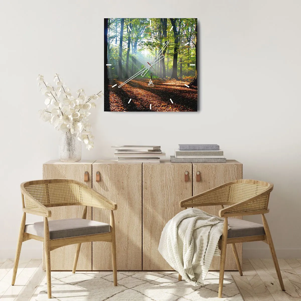 Horloge murale - Pendule murale - Une clairière forestière illuminée par les rayons du soleil - 30x30cm - Ombres et lumières - Décoration murale moderne pour le salon et la chambre ARTTOR