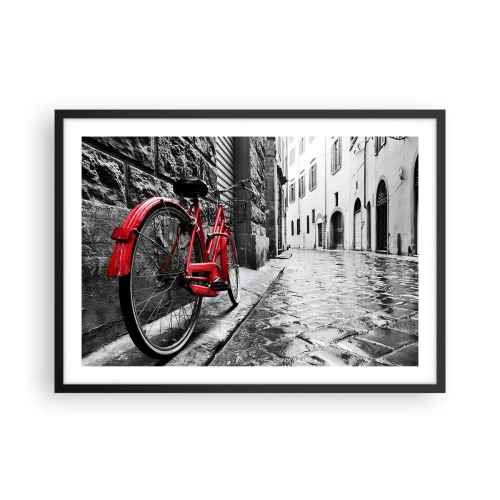 Affiche dans un cadre noir - Poster - Vélo rouge dans une rue en noir et blanc - 70x50cm - La vraie beauté ne vieillit pas - Décoration murale moderne pour le salon et la chambre ARTTOR