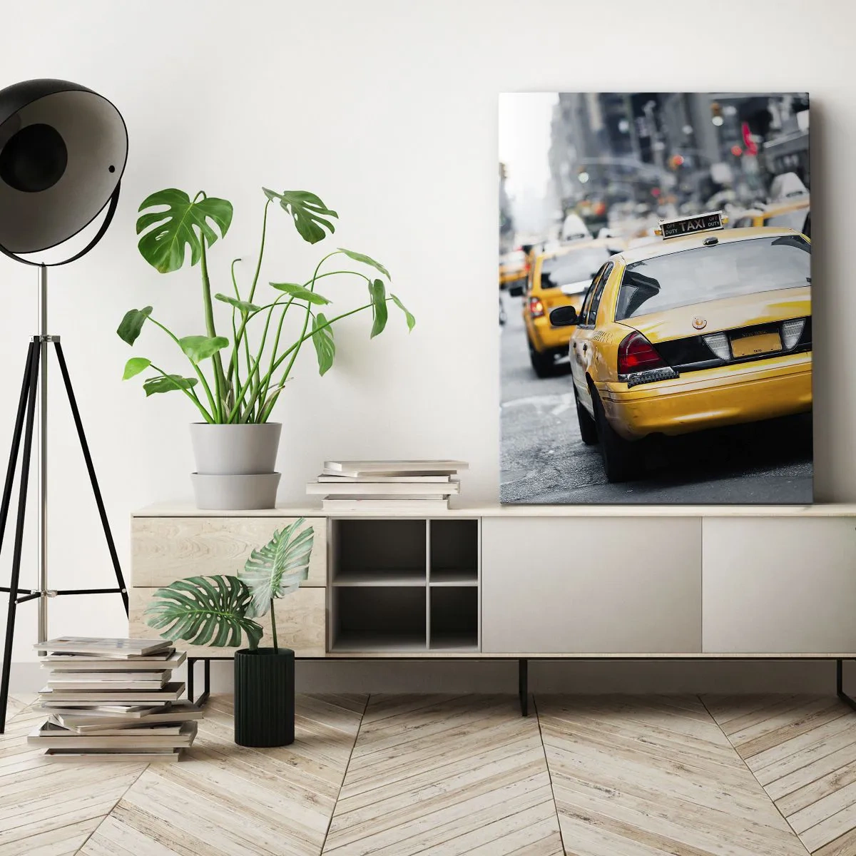 Impression sur toile - Image sur toile - Des taxis jaunes dans une rue animée du centre-ville de la métropole - 80x120cm - Seulement dans cette ville - Décoration murale moderne pour le salon et la chambre ARTTOR