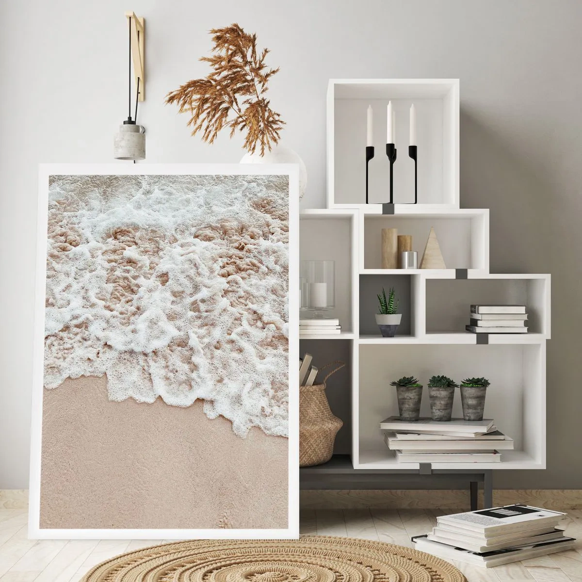 Affiche - Poster - De douces vagues s'écrasent sur le sable de la plage - 50x70cm - Je reviens tout de suite - Décoration murale moderne pour le salon et la chambre ARTTOR