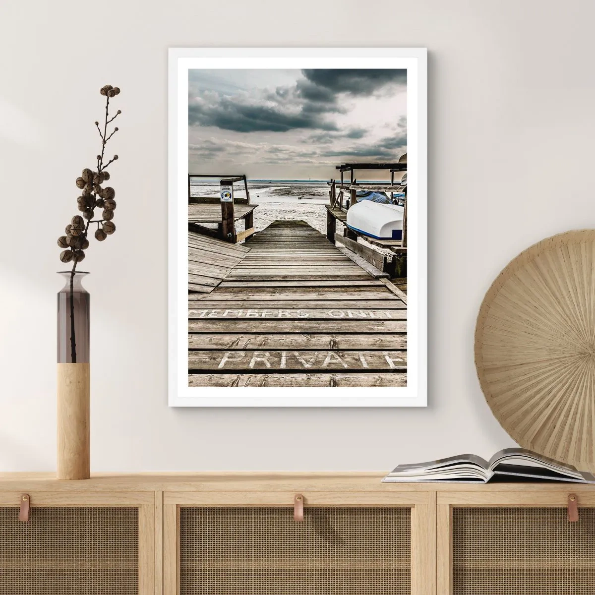 Affiche dans un cadre blanc - Poster - Plage de minuit - 61x91 cm