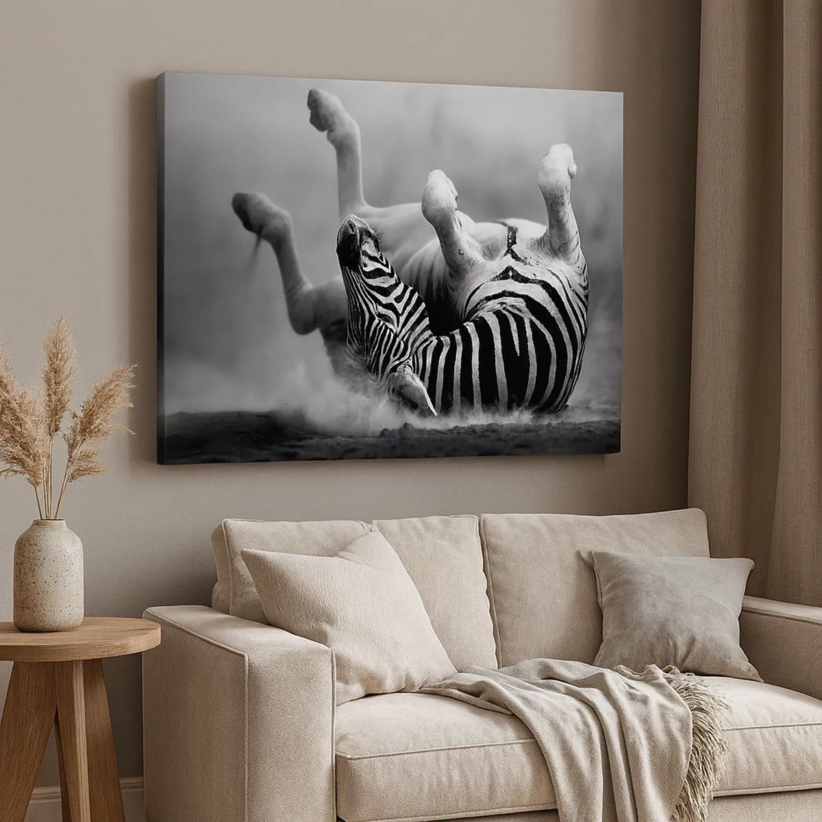 Impression sur toile - Image sur toile - Un zèbre noir et blanc se roulant dans le sable - 70x50cm - Pas uniquement le cheval en rirait - Décoration murale moderne pour le salon et la chambre ARTTOR