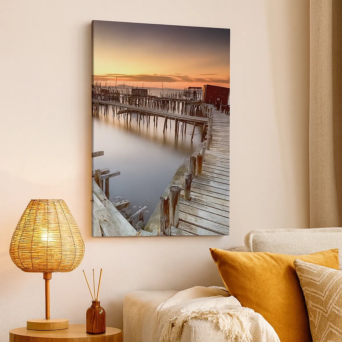 Impression sur toile - Image sur toile - Jetées en bois sur une eau calme au coucher du soleil - 50x70cm - Authentique, pas un attrape touristique - Décoration murale moderne pour le salon et la chambre ARTTOR