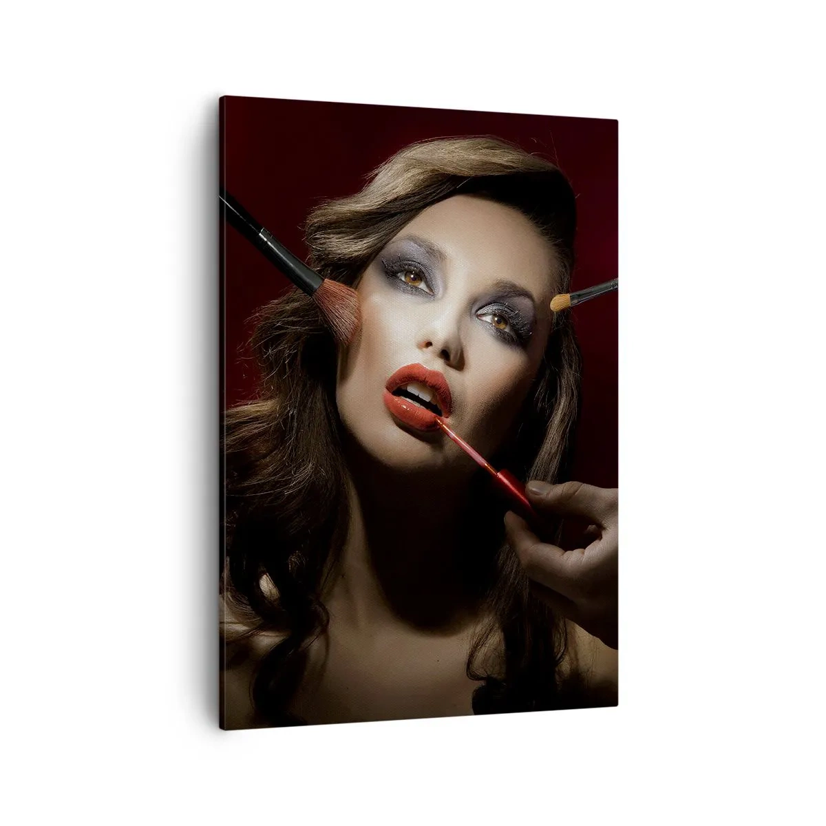 Impression sur toile - Image sur toile - Portrait élégant d'une femme se maquillant sur un fond sombre - 50x70cm - Belle rêveuse - Décoration murale moderne pour le salon et la chambre ARTTOR