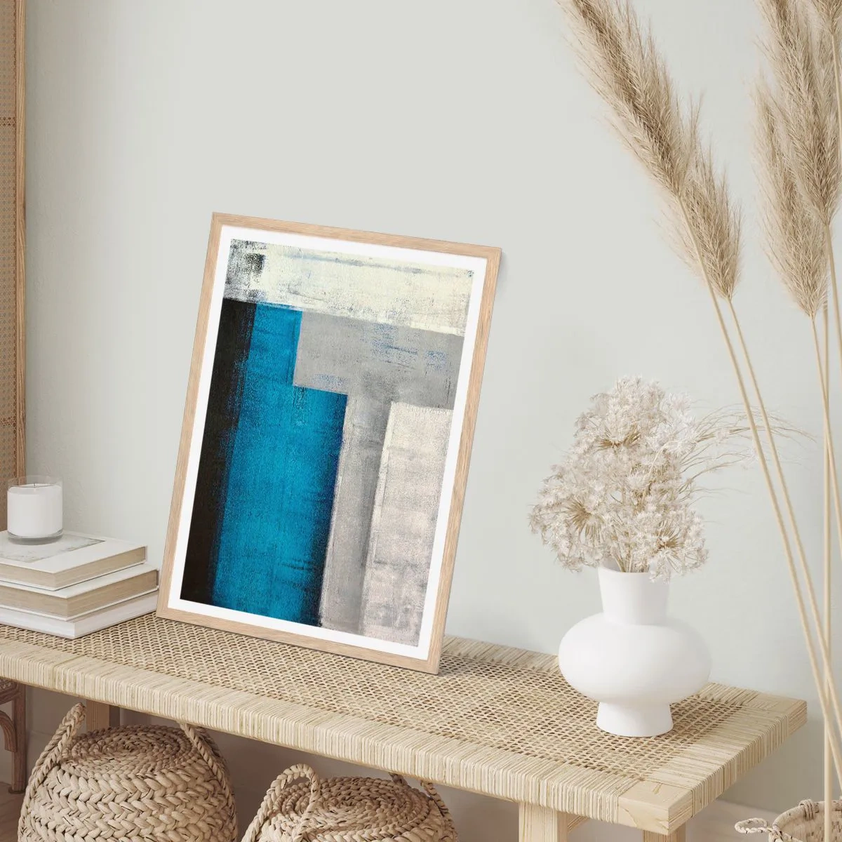 Affiche dans un chêne clair - Poster - Une composition poétique de gris et de bleu - 50x70 cm