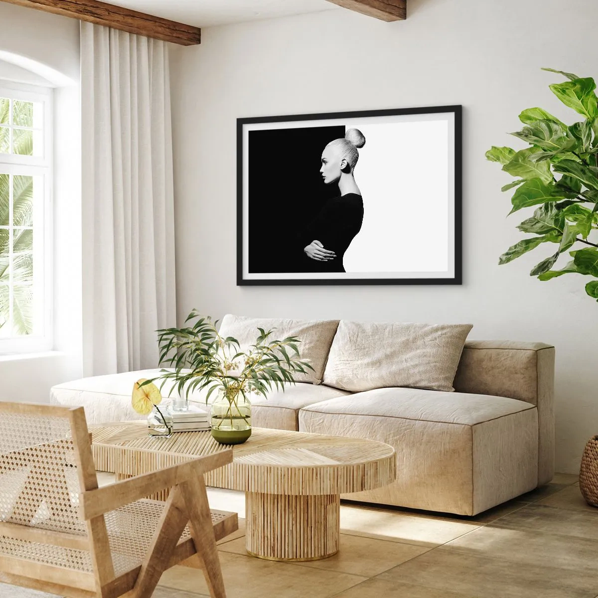 Affiche dans un cadre noir - Poster - Tout simplement une femme - 91x61 cm