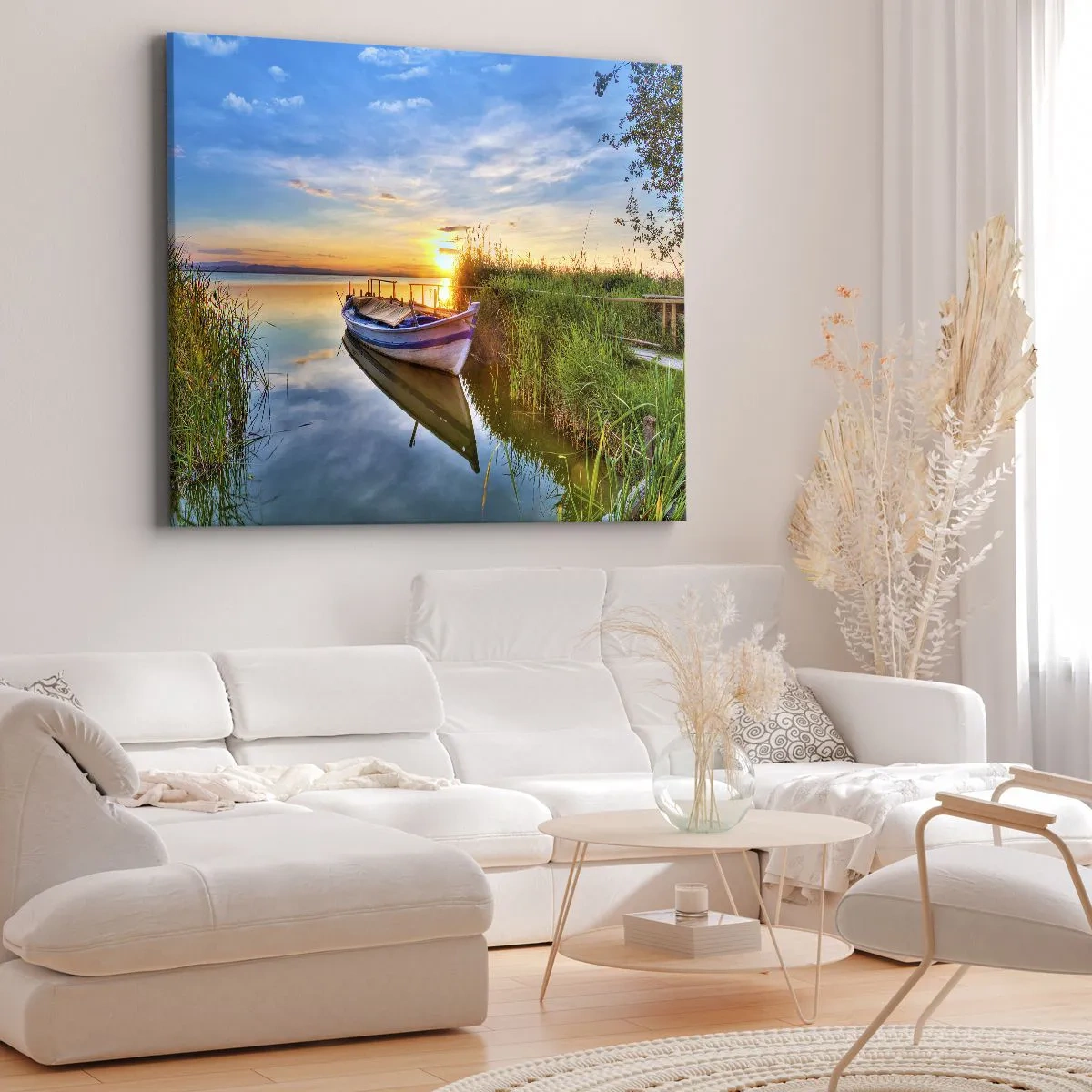 Impression sur toile - Image sur toile - Un bateau dans une baie tranquille au coucher du soleil - 100x70cm - La crique où les rêves deviennent réalité - Décoration murale moderne pour le salon et la chambre ARTTOR