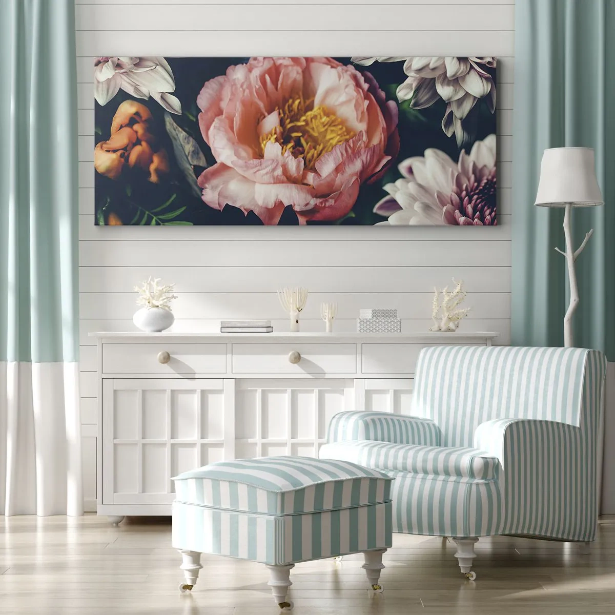 Impression sur toile - Image sur toile - Composition florale avec pivoines et chrysanthèmes sur fond sombre - 140x50cm - Splendeur baroque - Décoration murale moderne pour le salon et la chambre ARTTOR