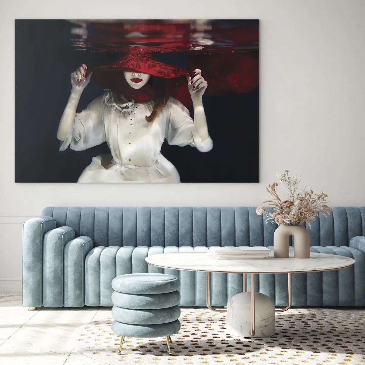 Impression sur verre - Image sur verre - Femme au chapeau rouge sous l'eau - 120x80cm - Femme mystérieuse - Décoration murale moderne pour le salon et la chambre ARTTOR