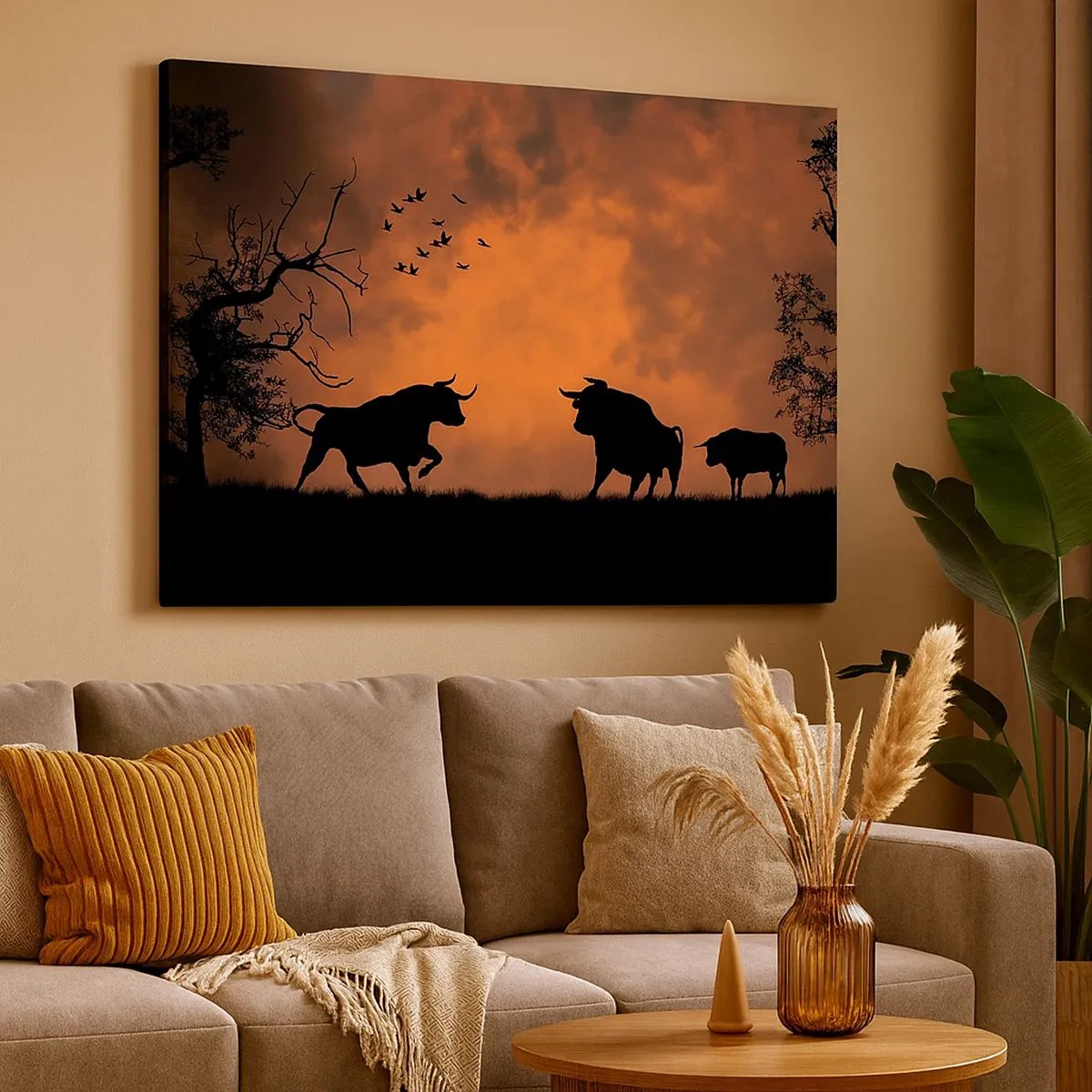 Impression sur toile - Image sur toile - Silhouettes de taureaux sur un ciel orange au coucher du soleil - 70x50cm - Un spectacle dramatique de la nature - Décoration murale moderne pour le salon et la chambre ARTTOR