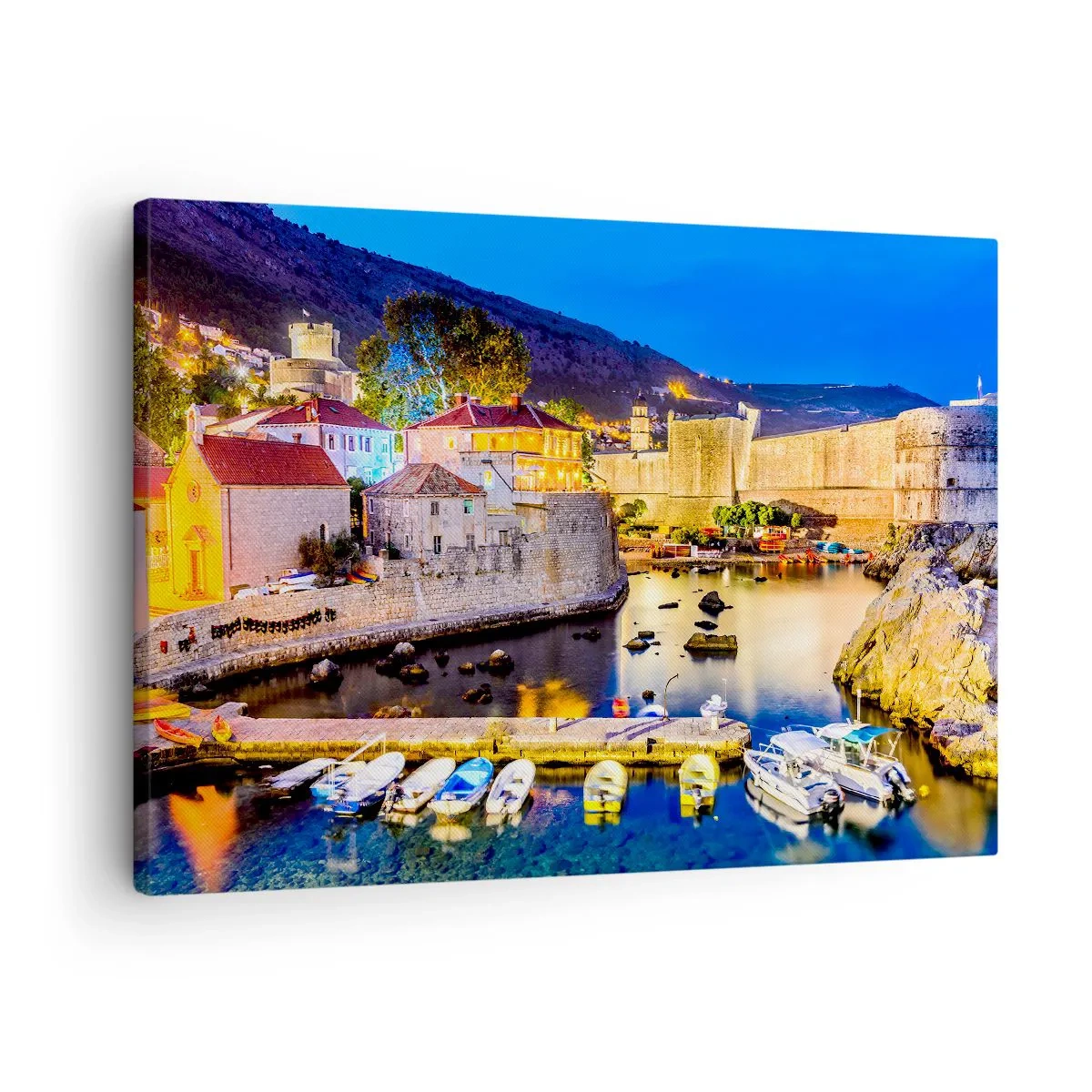 Impression sur toile - Image sur toile - Un port pittoresque la nuit avec des bâtiments illuminés - 70x50cm - Nuit illuminée sur l'Adriatique - Décoration murale moderne pour le salon et la chambre ARTTOR