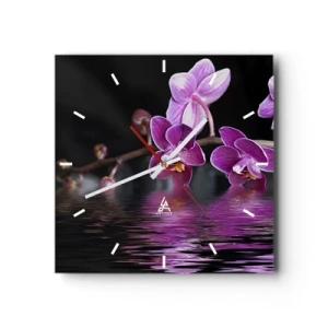 Horloge murale - Pendule murale - Orchidées violettes sur une eau calme sur fond noir - 30x30cm - Reflet lilas de la beauté - Décoration murale moderne pour le salon et la chambre ARTTOR
