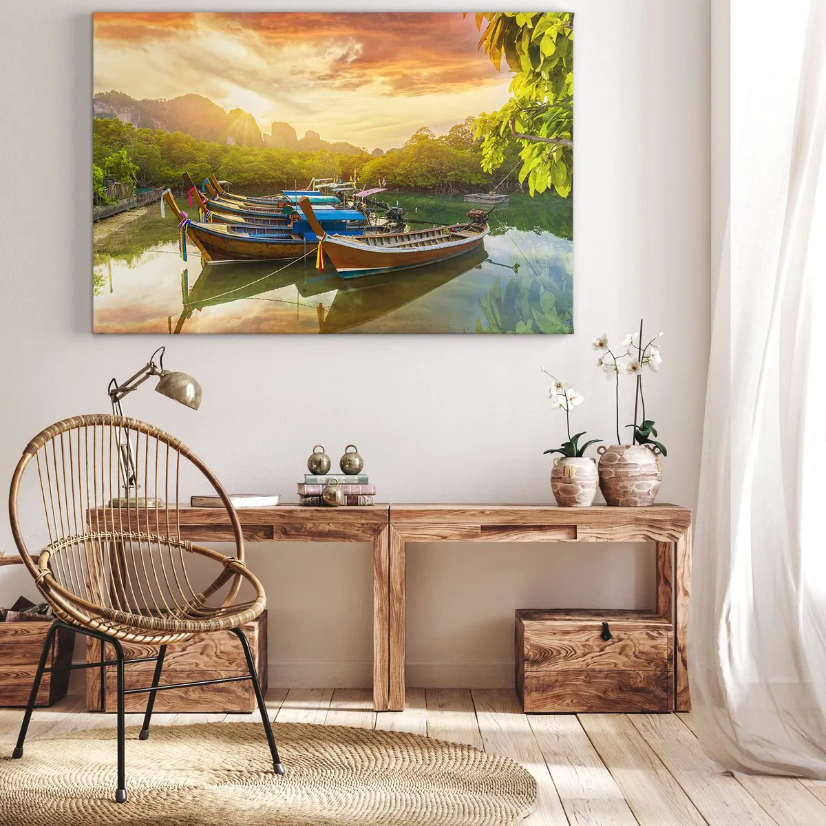 Impression sur toile - Image sur toile - Bateaux traditionnels sur une eau calme au coucher du soleil - 100x70cm - Avant une journée chargée - Décoration murale moderne pour le salon et la chambre ARTTOR