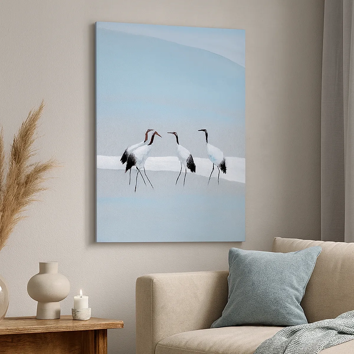 Impression sur toile - Image sur toile - Un groupe de grues contre un ciel bleu et le soleil levant - 50x70cm - Après une chaude journée - Décoration murale moderne pour le salon et la chambre ARTTOR