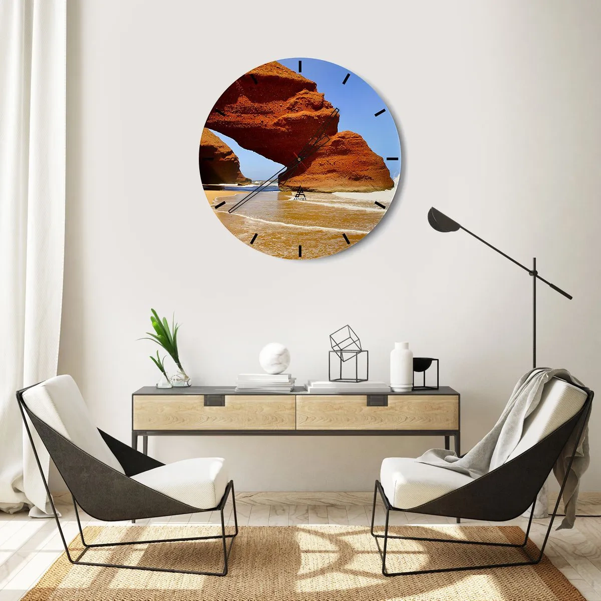 Horloge murale - Pendule murale - Une plage avec des rochers rouges en forme d'arche et un ciel bleu - 30x30cm - L'eau et le vent depuis des milliers d'années - Décoration murale moderne pour le salon, la cuisine et la chambre ARTTOR