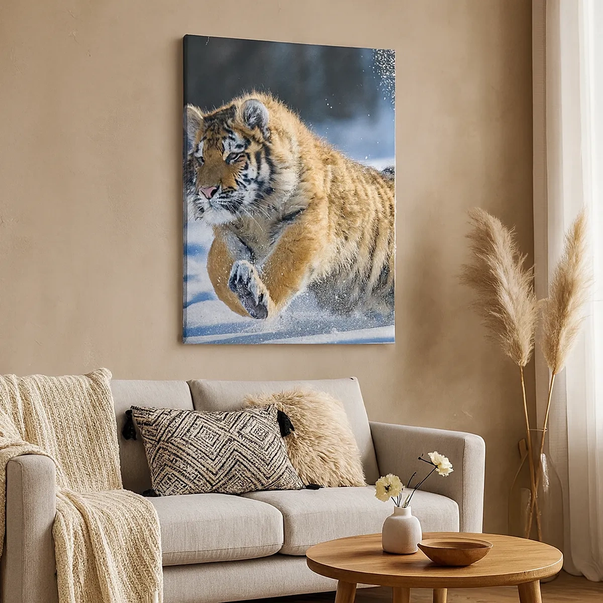 Impression sur toile - Image sur toile - Un tigre de Sibérie courant dans un paysage enneigé - 50x70cm - Dieu de la taïga sibérienne - Décoration murale moderne pour le salon et la chambre ARTTOR