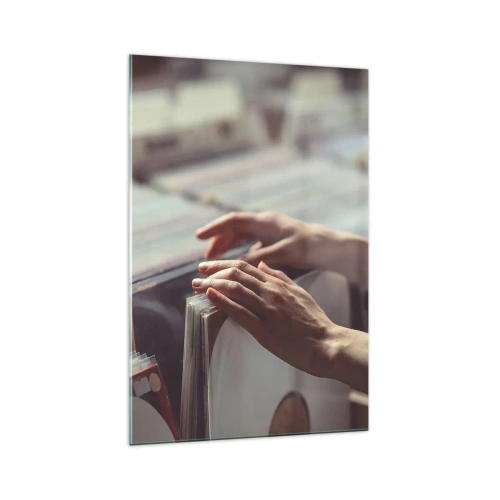 Impression sur verre - Image sur verre - Mains regardant à travers une collection de vinyles - 70x100cm - A la recherche d'émotions - Décoration murale moderne pour le salon et la chambre ARTTOR