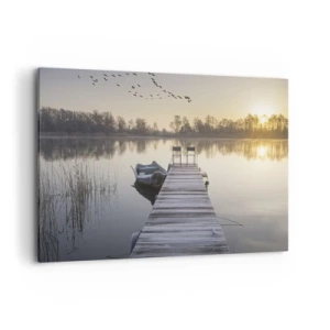 Impression sur toile - Image sur toile - Une jetée au bord du lac le matin avec un bateau et des chaises - 120x80cm - Je reviendrai - Décoration murale moderne pour le salon et la chambre ARTTOR