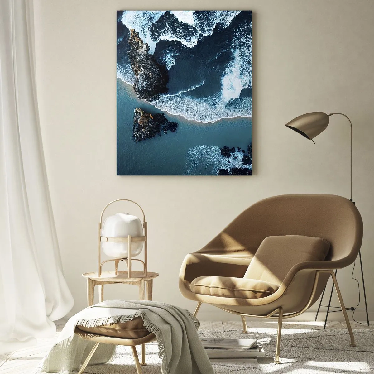 Impression sur verre - Image sur verre - Vue aérienne des vagues s'écrasant sur le rivage - 80x120cm - Enveloppé par les vagues - Décoration murale moderne pour le salon et la chambre ARTTOR