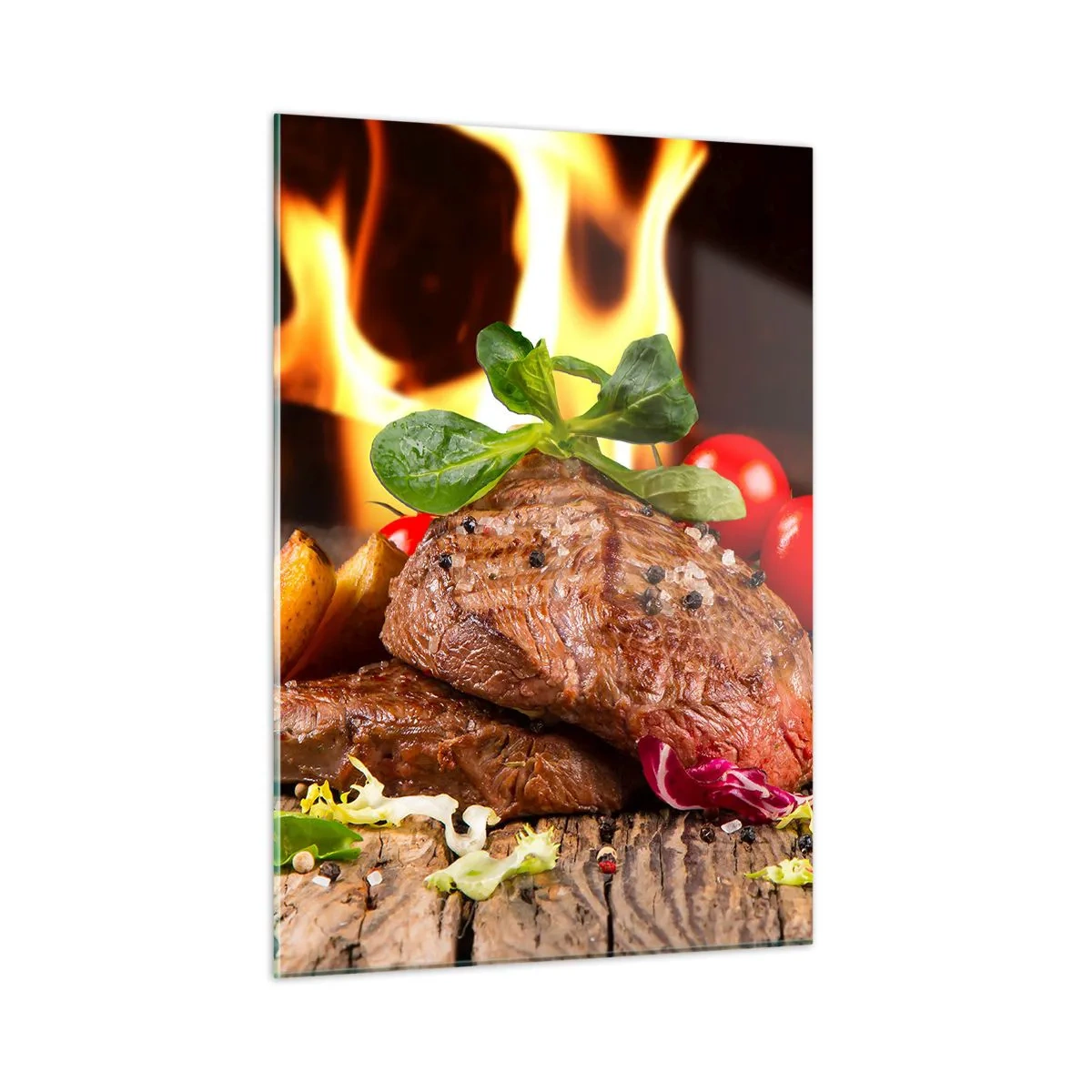 Impression sur verre - Image sur verre - Steak grillé avec légumes sur fond de flammes - 50x70cm - Ensorcelé par la braise - Décoration murale moderne pour le salon et la chambre ARTTOR