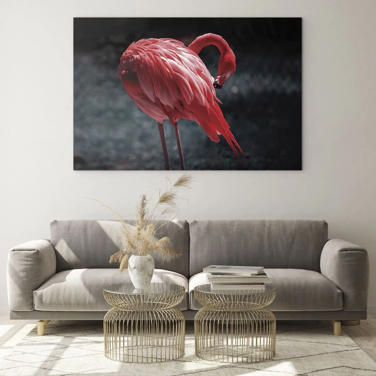 Impression sur verre - Image sur verre - Un flamant rose aux nuances intenses de rouge sur fond sombre - 100x70cm - Poème cramoisi de la nature - Décoration murale moderne pour le salon et la chambre ARTTOR