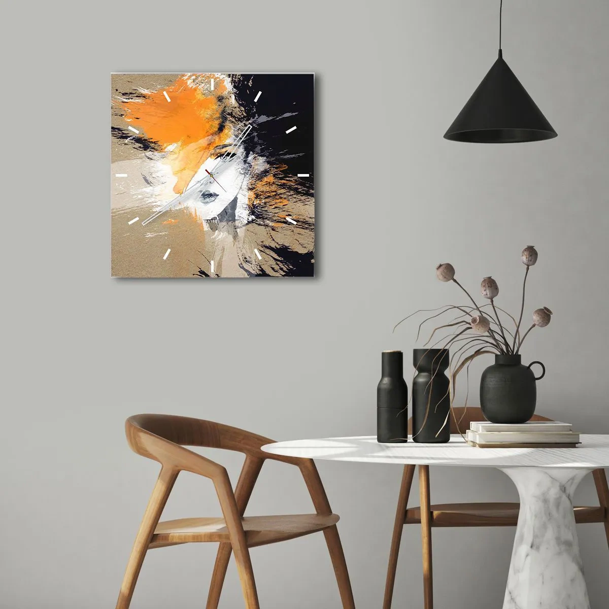 Horloge murale - Pendule murale - Portrait abstrait d'une femme aux couleurs intenses - 30x30cm - Et la lumière fut - Décoration murale moderne pour le salon et la chambre ARTTOR