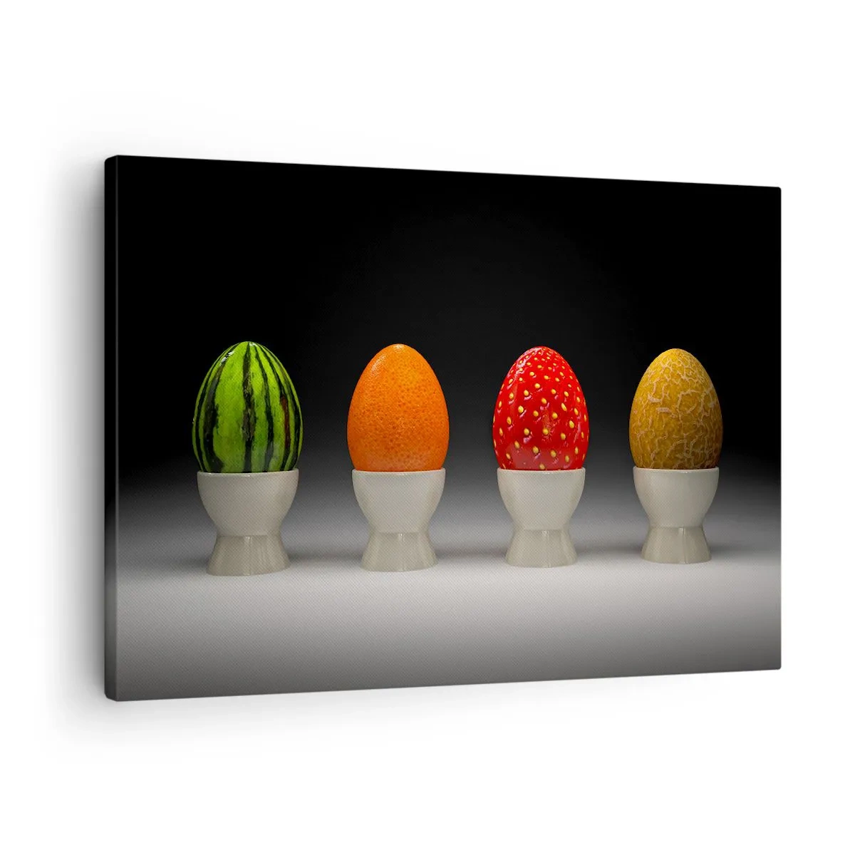 Impression sur toile - Image sur toile - Œufs colorés ressemblant à des fruits sur un fond sombre - 70x50cm - Petit-déjeuner fruité - Décoration murale moderne pour le salon et la chambre ARTTOR