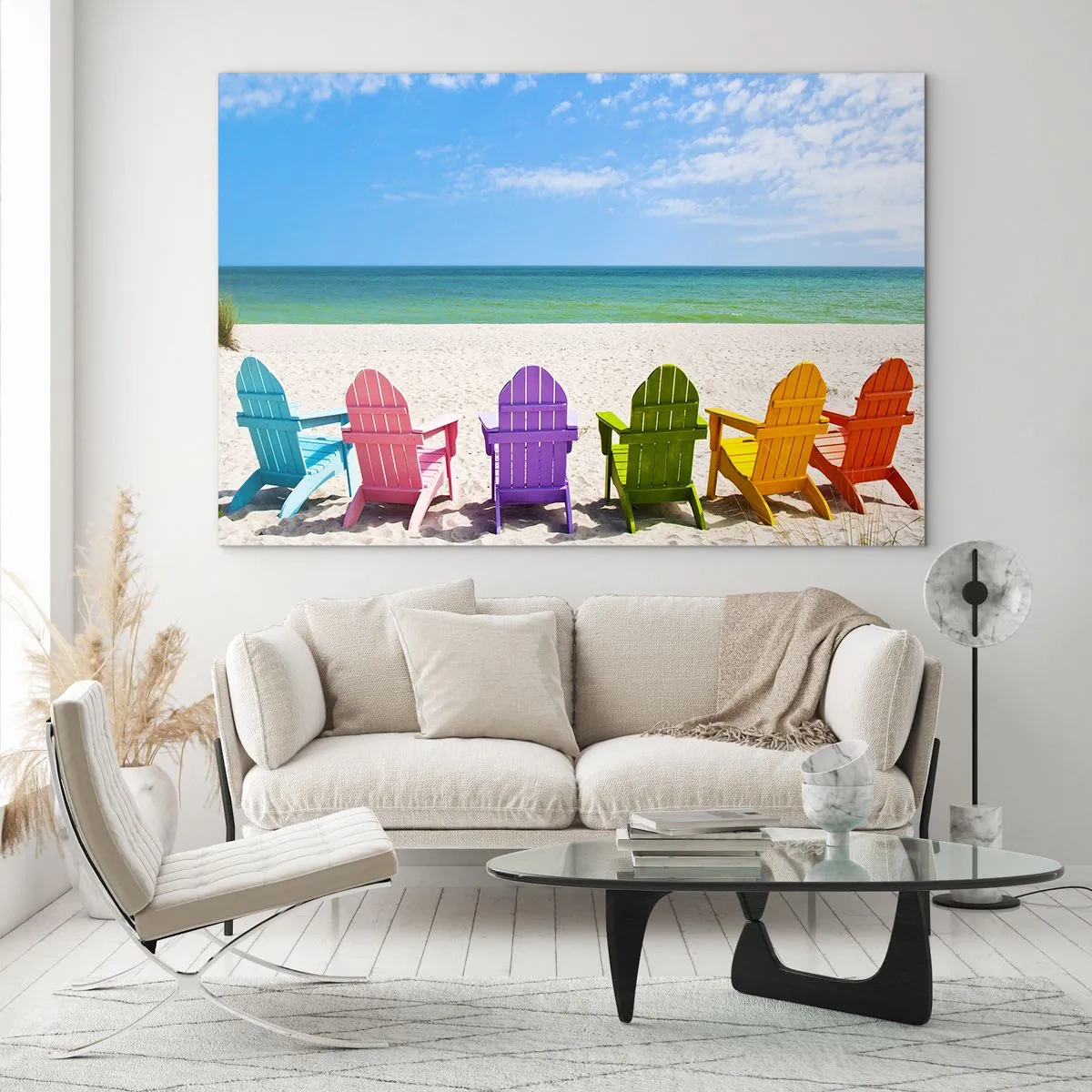Impression sur verre - Image sur verre - Chaises colorées sur une plage de sable avec vue sur la mer - 120x80cm - Plage arc-en-ciel - Décoration murale moderne pour le salon et la chambre ARTTOR