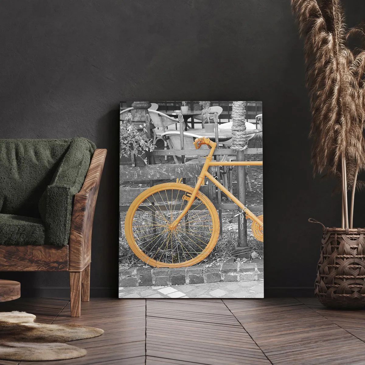 Impression sur toile - Image sur toile - Photographie artistique d'un vélo jaune sur fond noir et blanc - 70x100cm - Allez, je vais attendre ici - Décoration murale moderne pour le salon et la chambre ARTTOR
